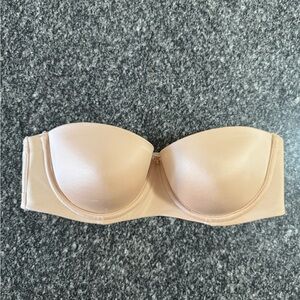 Savage X Fenty Strapless Bra in nude